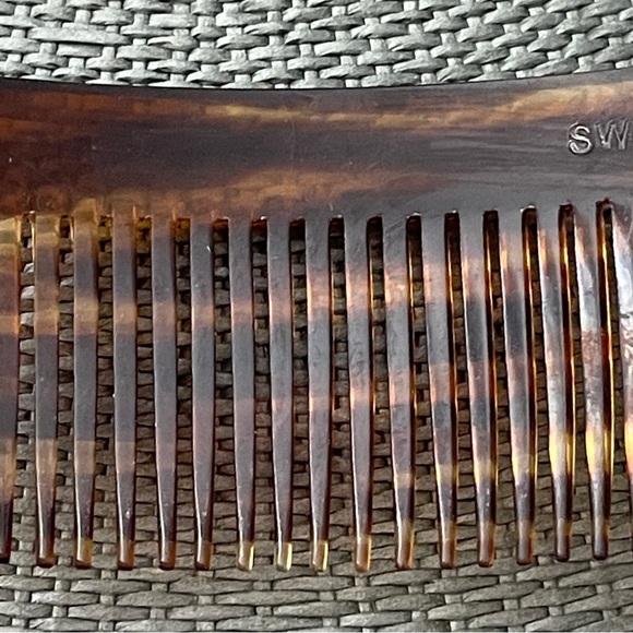 Speer Swiss made vintage tortoise side comb. 3 1/2” - Picture 4 of 4